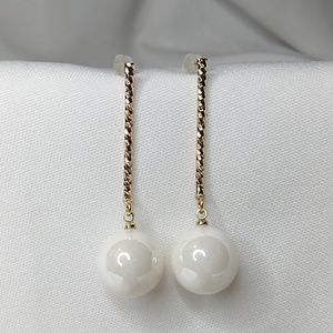 Twist bar dangle earrings